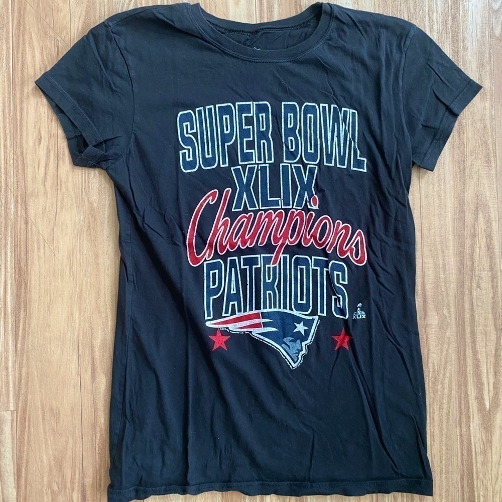 Super Bowl XLIX New England Patriots Champions T-Shirt